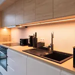 Ecostay Jesionowa 5 - 3 Bedroom Business House With Parking