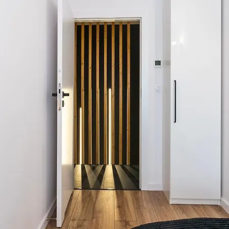 Work & Travel _ Ecostay _ *