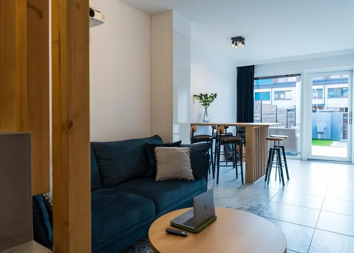 Apartment Ecostay Jesionowa 5 - 3 Bedroom Business House With Parking